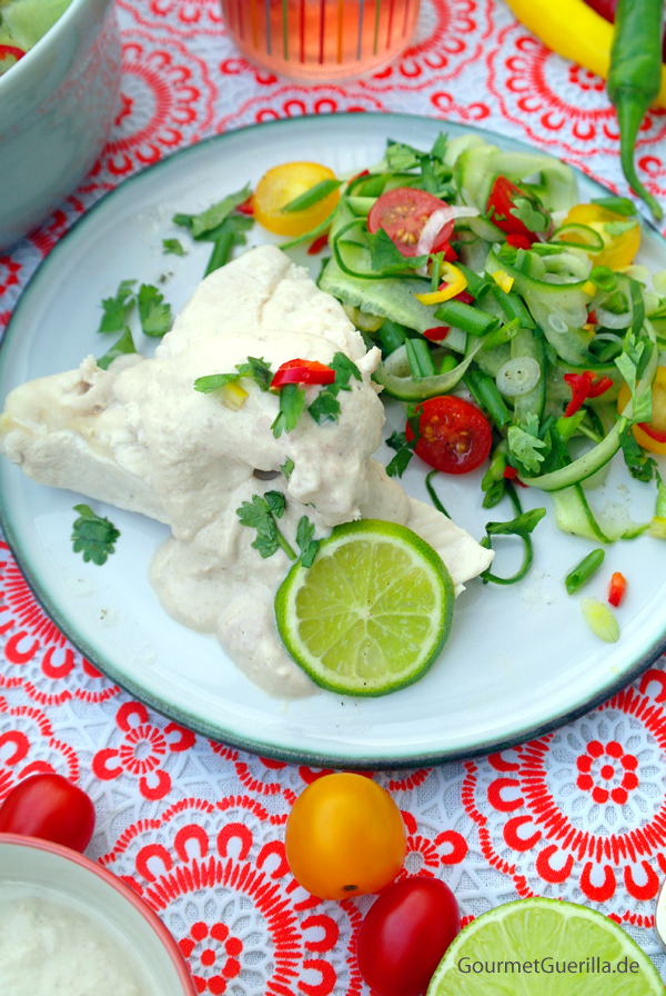 Chicken with walnut sauce and spicy cucumber salad #gourmet guerrilla #recipe #mexican
