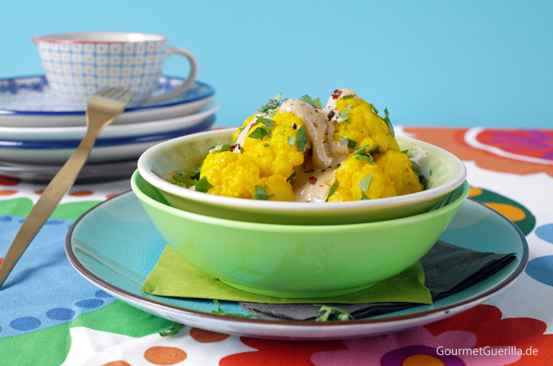 Yellow cauliflower with herbs and sesame dressing